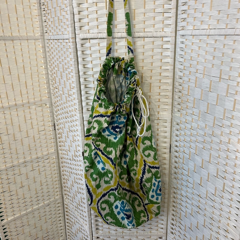 Green and Blue Drawstring Laundry Bag